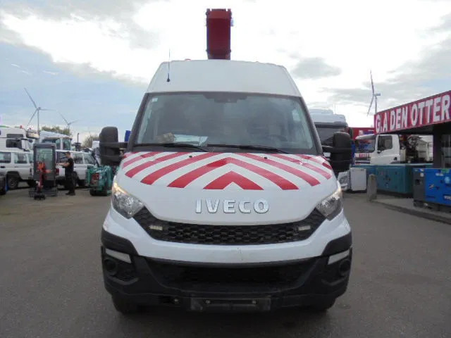 Iveco Daily 70 70C17 - شاحنة: صورة 2 Iveco Daily 70 70C17 - شاحنة: صورة 2