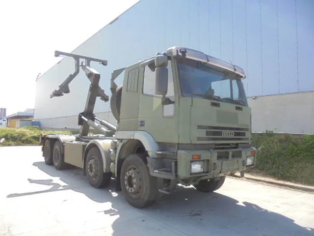 Iveco Eurotrakker 410 E37H - شاحنة برافعة خطافية: صورة 1 Iveco Eurotrakker 410 E37H - شاحنة برافعة خطافية: صورة 1