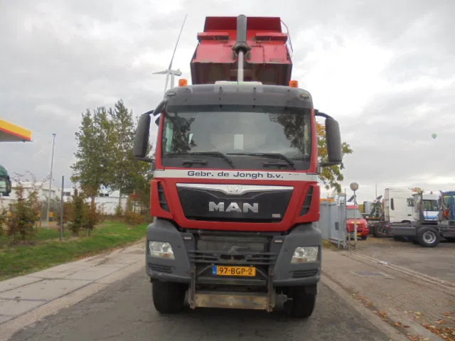 MAN TGS 41.440 8X8 NL TRUCK MANUAL GEARBOX - شاحنة قلاب: صورة 2 MAN TGS 41.440 8X8 NL TRUCK MANUAL GEARBOX - شاحنة قلاب: صورة 2