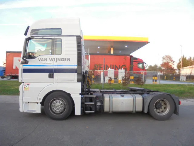 MAN TGX 18.500 XXL SMART TACHO 16X IN STOCK NL TRUCK - رأس تريلا: صورة 4 MAN TGX 18.500 XXL SMART TACHO 16X IN STOCK NL TRUCK - رأس تريلا: صورة 4