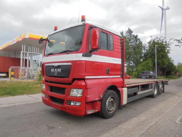 MAN TGX 26.440 6X2 OPEN BAK - شاحنات مسطحة: صورة 1 MAN TGX 26.440 6X2 OPEN BAK - شاحنات مسطحة: صورة 1