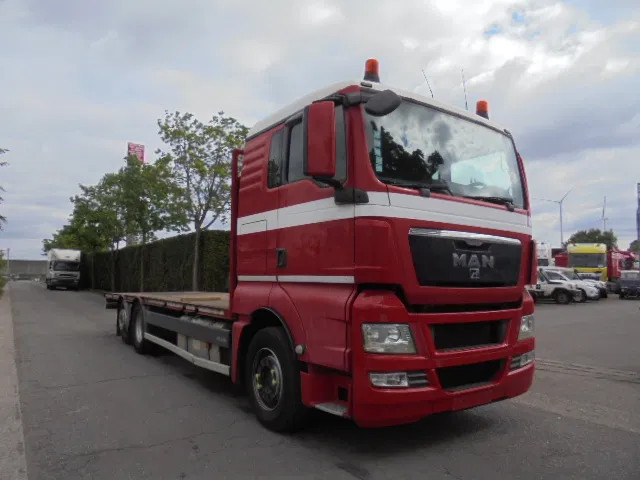 MAN TGX 26.440 6X2 OPEN BAK - شاحنات مسطحة: صورة 3 MAN TGX 26.440 6X2 OPEN BAK - شاحنات مسطحة: صورة 3