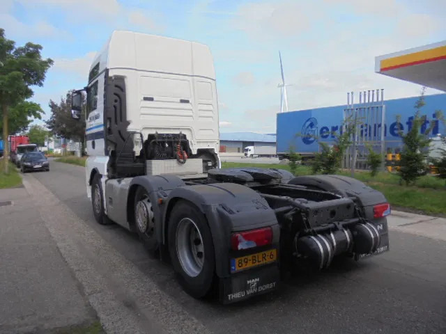 MAN TGX 26.500 XXL NL TRUCK SMART TACHO 20X IN STOCK - رأس تريلا: صورة 4 MAN TGX 26.500 XXL NL TRUCK SMART TACHO 20X IN STOCK - رأس تريلا: صورة 4