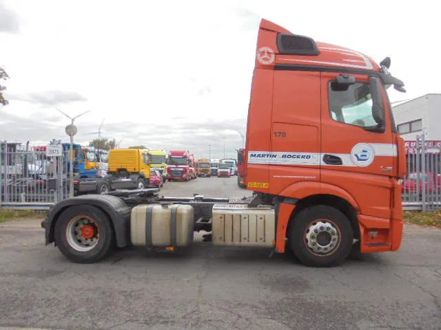 Mercedes-Benz Actros 1842 APK 06-2026 - رأس تريلا: صورة 4 Mercedes-Benz Actros 1842 APK 06-2026 - رأس تريلا: صورة 4