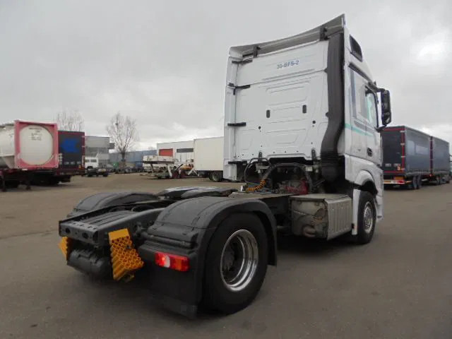 Mercedes-Benz Actros 1842 LS EUR6 - مقطورة السحب: صورة 4 Mercedes-Benz Actros 1842 LS EUR6 - مقطورة السحب: صورة 4