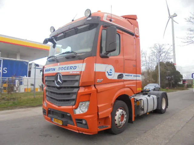 Mercedes-Benz Actros 1842 LS NL TRUCK - مقطورة السحب: صورة 1 Mercedes-Benz Actros 1842 LS NL TRUCK - مقطورة السحب: صورة 1