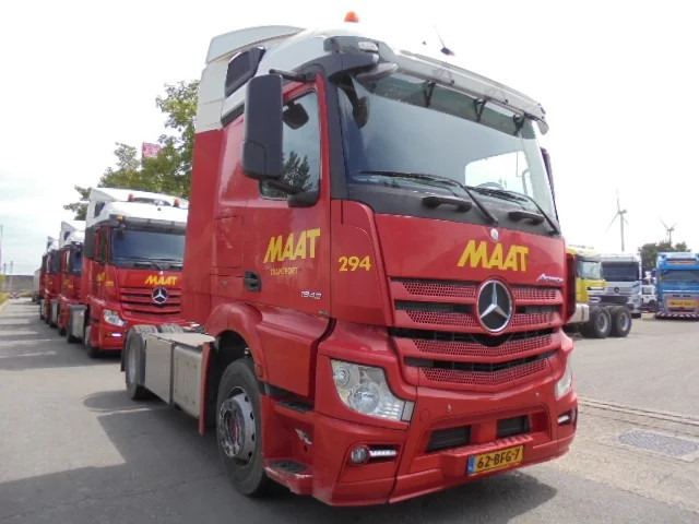 Mercedes-Benz Actros 1943 EUR6 - مقطورة السحب: صورة 3 Mercedes-Benz Actros 1943 EUR6 - مقطورة السحب: صورة 3