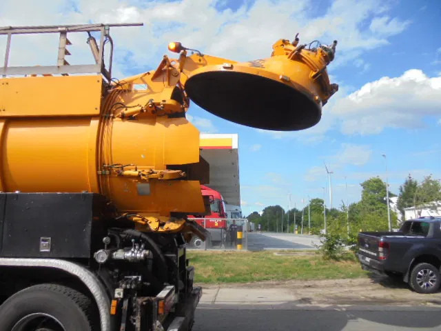 Mercedes-Benz Actros 4141K MEGA VAC - فراغ شاحنة: صورة 5 Mercedes-Benz Actros 4141K MEGA VAC - فراغ شاحنة: صورة 5