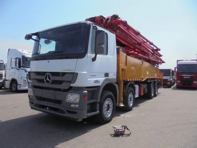 Mercedes-Benz Actros 4144 8X4 SANY 56M BETONPOMP - مضخة خرسانة: صورة 2 Mercedes-Benz Actros 4144 8X4 SANY 56M BETONPOMP - مضخة خرسانة: صورة 2