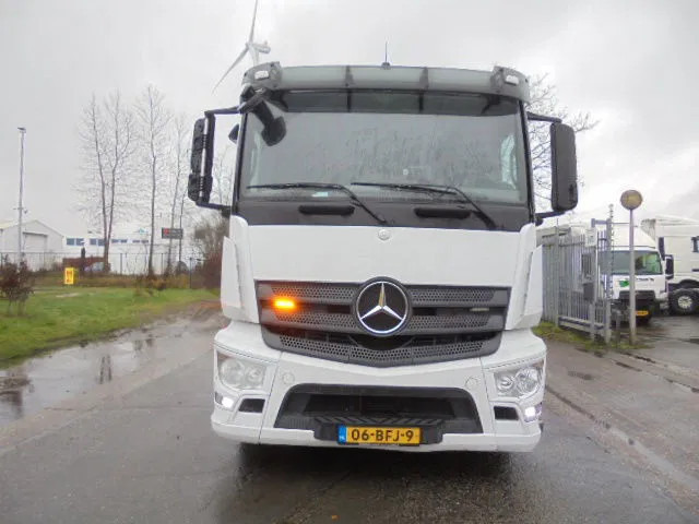 Mercedes-Benz Antos 2533 NL KENTEKEN - شاحنة قمامة: صورة 3 Mercedes-Benz Antos 2533 NL KENTEKEN - شاحنة قمامة: صورة 3