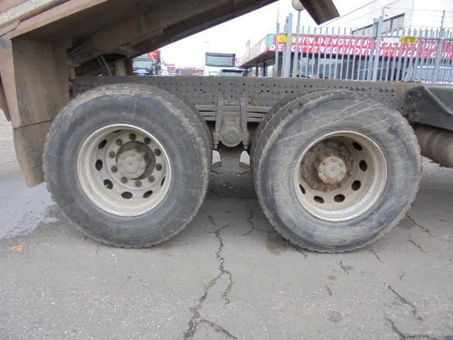 شاحنة قلاب Mercedes-Benz Arocs 3243 K 8X4: صورة 15 شاحنة قلاب Mercedes-Benz Arocs 3243 K 8X4: صورة 15