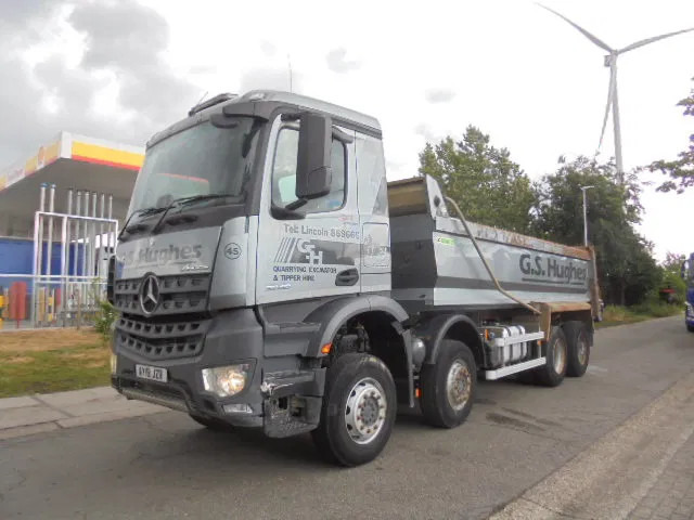 Mercedes-Benz Arocs 3340 8X4 - شاحنة قلاب: صورة 4 Mercedes-Benz Arocs 3340 8X4 - شاحنة قلاب: صورة 4