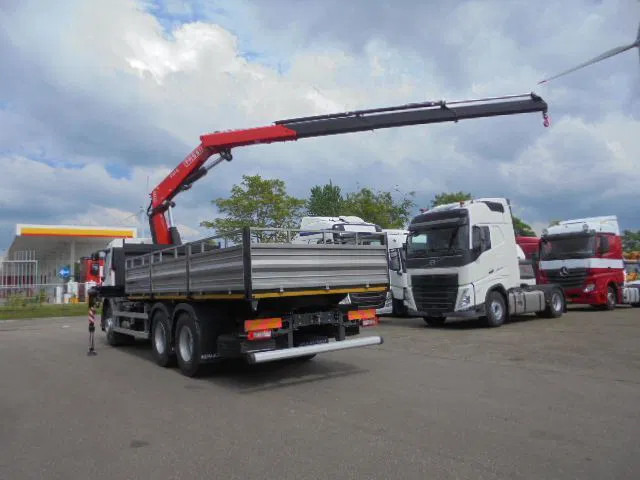 Renault 320 6X4 + FASSI F245 DEMO UNUSED NL TRUCK - شاحنات مسطحة, شاحنة كرين: صورة 5 Renault 320 6X4 + FASSI F245 DEMO UNUSED NL TRUCK - شاحنات مسطحة, شاحنة كرين: صورة 5