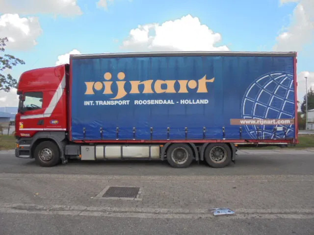 Scania R400 6X2 RETARDER BDF - شاحنة صندوقية: صورة 5 Scania R400 6X2 RETARDER BDF - شاحنة صندوقية: صورة 5