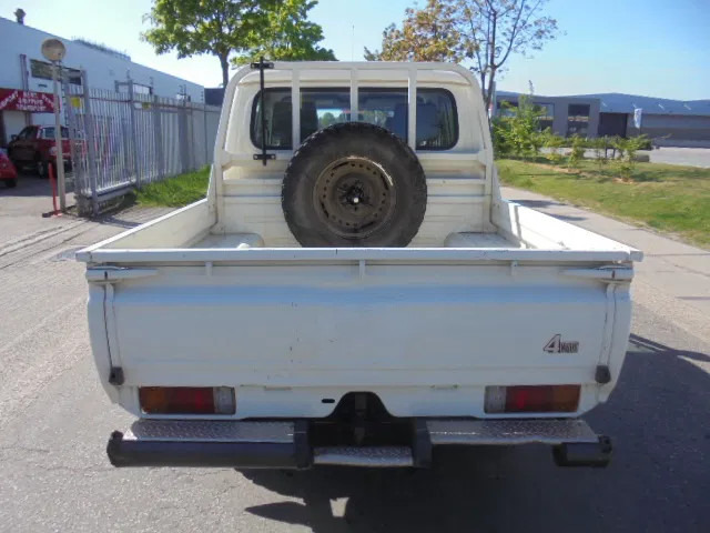 Toyota Land Cruiser HJ79L 4X4 CREWCAB PICKUP EXPORT OUTSIDE EU ONLY - سيارة: صورة 5 Toyota Land Cruiser HJ79L 4X4 CREWCAB PICKUP EXPORT OUTSIDE EU ONLY - سيارة: صورة 5