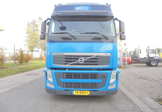 Volvo FH 420 6X2 NL TRUCK - شاحنة ذات ستائر جانبية: صورة 2 Volvo FH 420 6X2 NL TRUCK - شاحنة ذات ستائر جانبية: صورة 2
