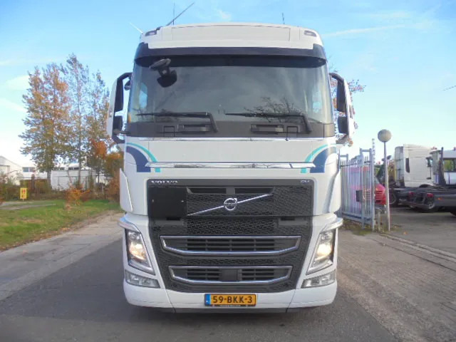 Volvo FH 460 6X2 NL TRUCK APK 02/26 - رأس تريلا: صورة 2 Volvo FH 460 6X2 NL TRUCK APK 02/26 - رأس تريلا: صورة 2