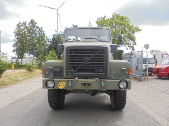 Volvo N 10 6X6 L + FASSI 3X IN STOCK - شاحنات مسطحة, شاحنة كرين: صورة 2 Volvo N 10 6X6 L + FASSI 3X IN STOCK - شاحنات مسطحة, شاحنة كرين: صورة 2