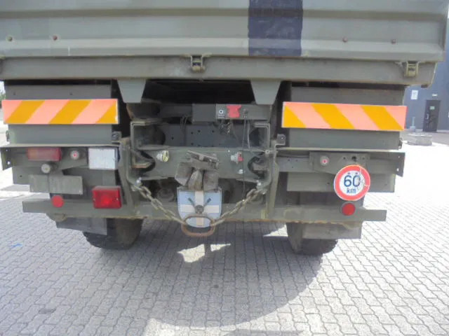 شاحنات مسطحة, شاحنة كرين Volvo N 10 6X6 L + FASSI 3X IN STOCK: صورة 10