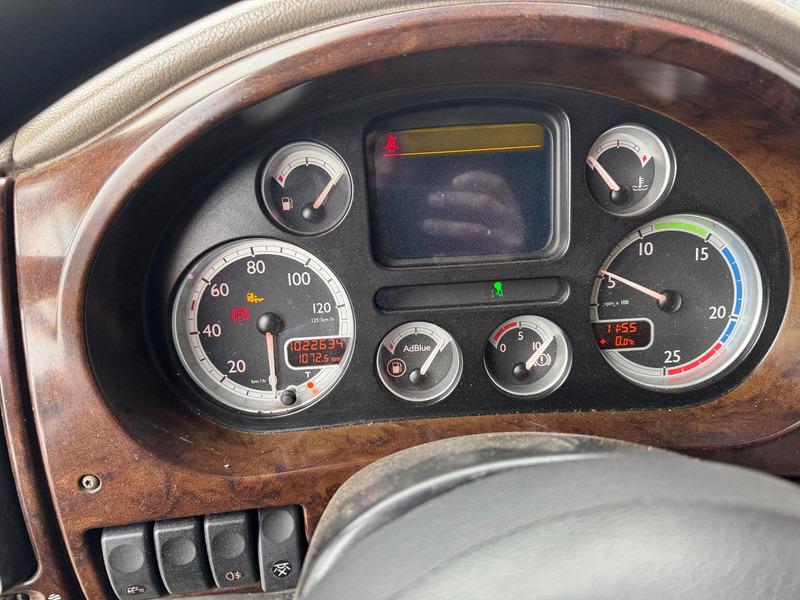 رأس تريلا DAF XF 105.460: صورة 7