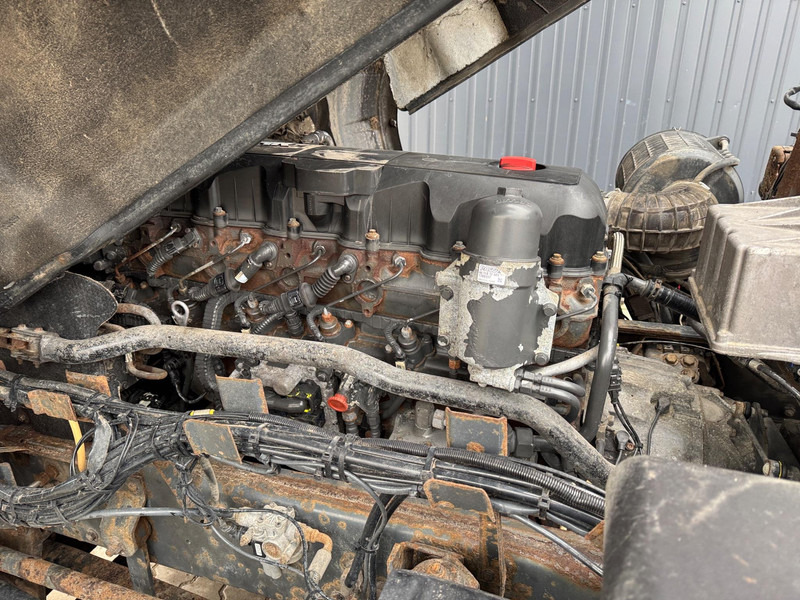 رأس تريلا DAF XF 105.460: صورة 13