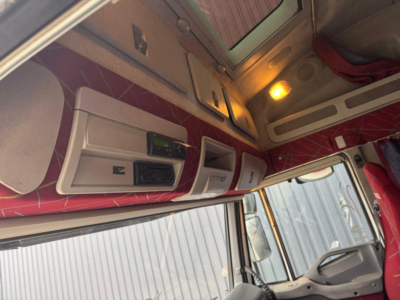 شاحنة ذات ستائر جانبية Iveco Stralis 400: صورة 11