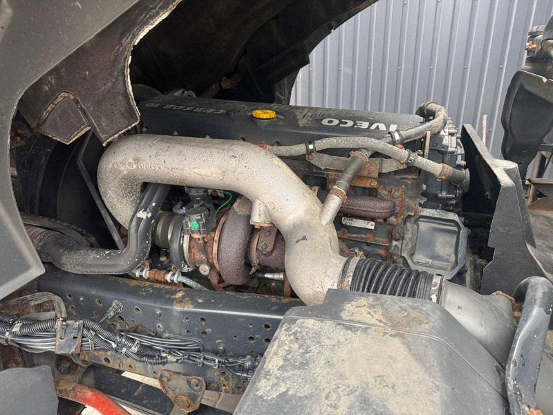 شاحنة ذات ستائر جانبية Iveco Stralis 400: صورة 16