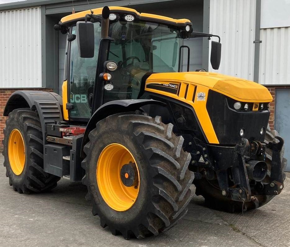 JCB 4220 Fastrac - جرار: صورة 1 JCB 4220 Fastrac - جرار: صورة 1