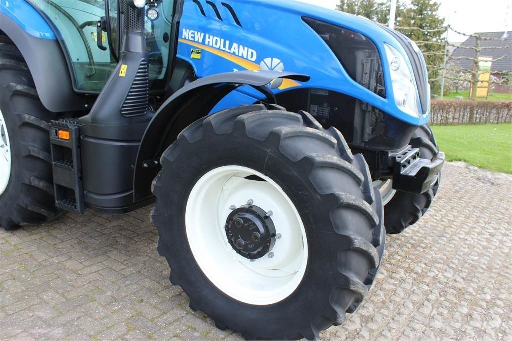 New Holland T6.155 - جرار: صورة 4 New Holland T6.155 - جرار: صورة 4