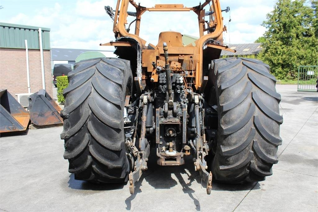 New Holland T7030 - جرار: صورة 4 New Holland T7030 - جرار: صورة 4