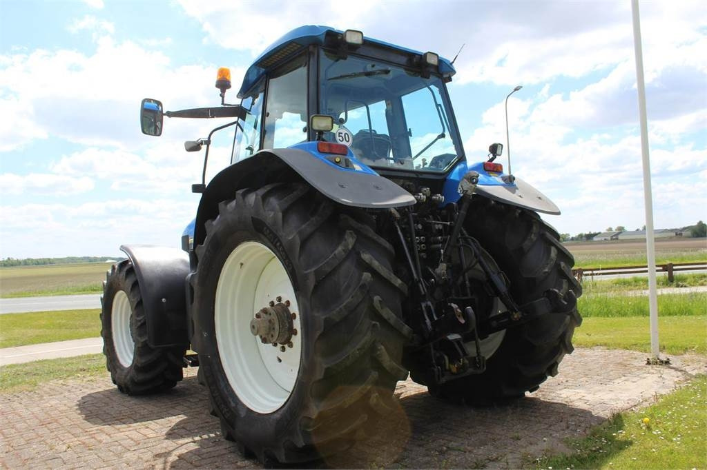 New Holland TM175 - جرار: صورة 3 New Holland TM175 - جرار: صورة 3