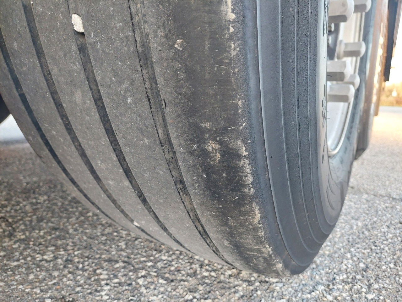 نصف مقطورة للتبريد Krone SD Thermo King SLXi 300: صورة 32 نصف مقطورة للتبريد Krone SD Thermo King SLXi 300: صورة 32