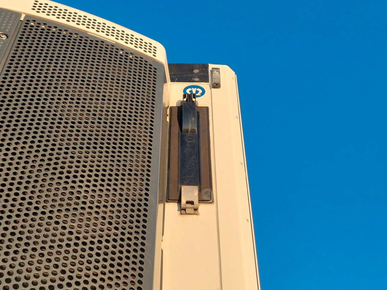 نصف مقطورة للتبريد Krone SD Thermo King SLXi 300: صورة 14 نصف مقطورة للتبريد Krone SD Thermo King SLXi 300: صورة 14