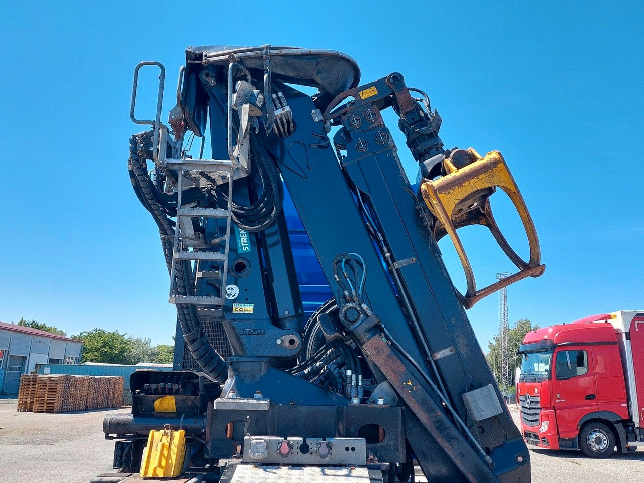 MAN TG3 33.510 6X6 BL KRAN LANGHOLZ Kesla 2117ZT94 - رأس تريلا: صورة 5 MAN TG3 33.510 6X6 BL KRAN LANGHOLZ Kesla 2117ZT94 - رأس تريلا: صورة 5