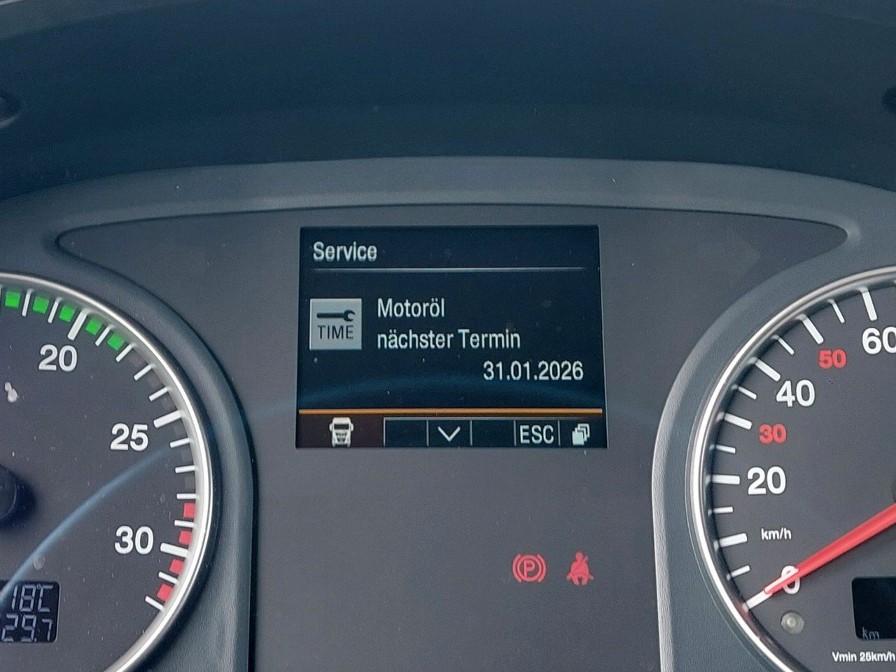 تأجير MAN TGL 12.250 BL 4x2 MAN TGL 12.250 BL 4x2: صورة 45 تأجير MAN TGL 12.250 BL 4x2 MAN TGL 12.250 BL 4x2: صورة 45