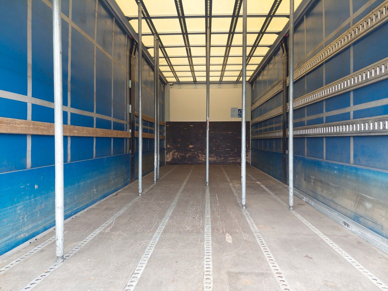 تأجير MAN TGL 12.250 BL 4x2 MAN TGL 12.250 BL 4x2: صورة 7 تأجير MAN TGL 12.250 BL 4x2 MAN TGL 12.250 BL 4x2: صورة 7