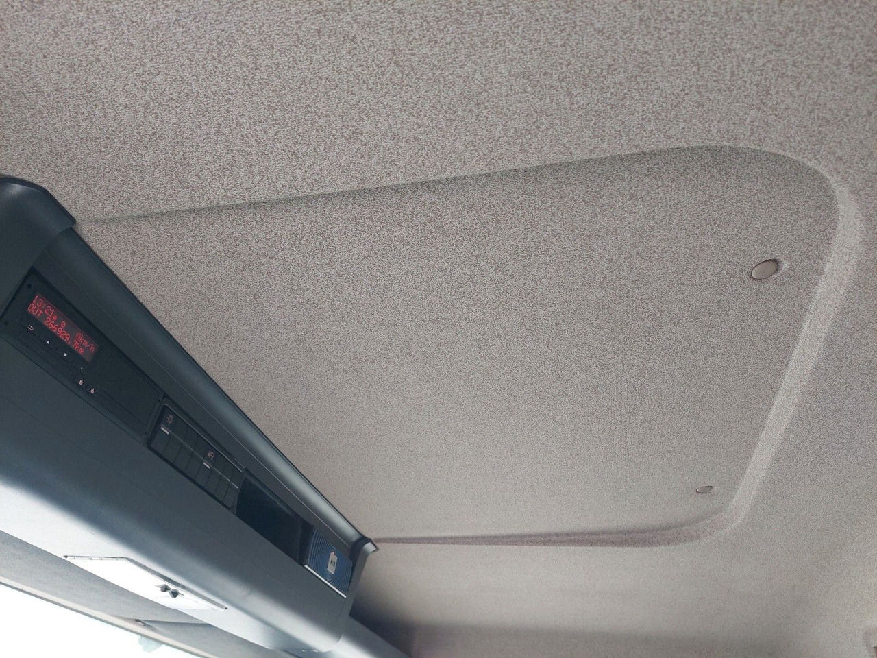 تأجير MAN TGL 12.250 BL 4x2 MAN TGL 12.250 BL 4x2: صورة 34 تأجير MAN TGL 12.250 BL 4x2 MAN TGL 12.250 BL 4x2: صورة 34