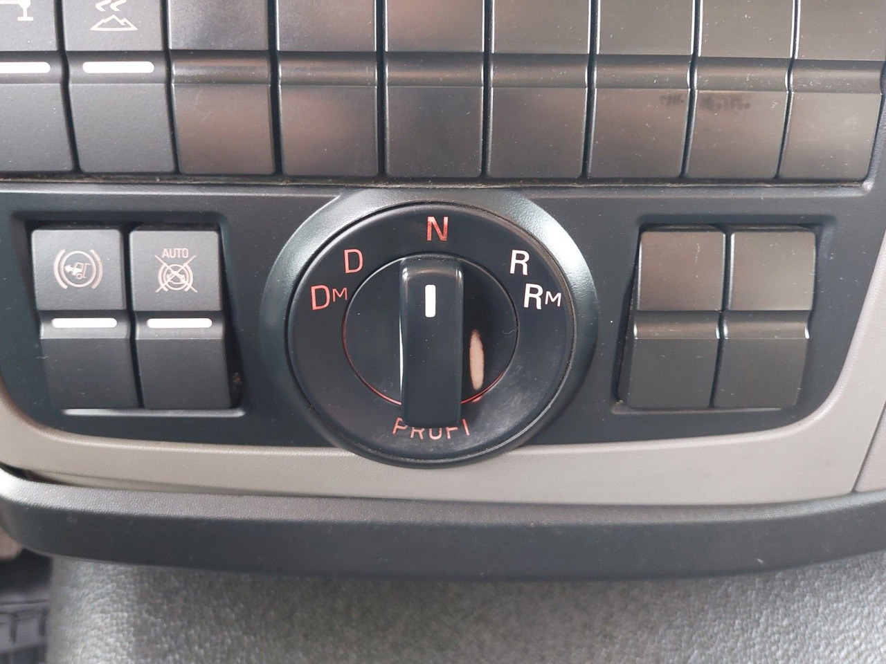 تأجير MAN TGL 12.250 BL 4x2 MAN TGL 12.250 BL 4x2: صورة 37 تأجير MAN TGL 12.250 BL 4x2 MAN TGL 12.250 BL 4x2: صورة 37