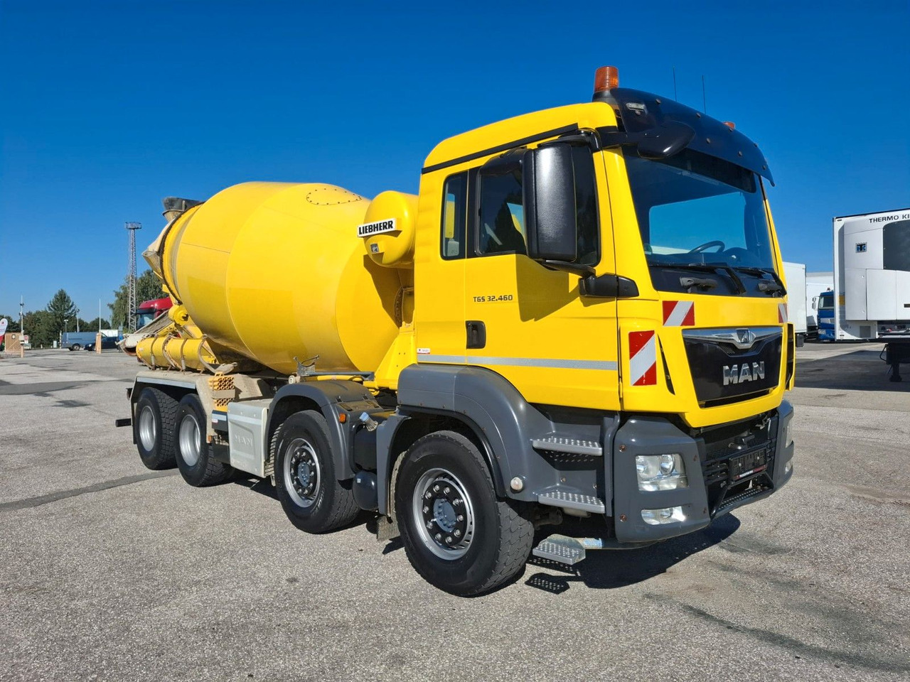 MAN TGS 32.460 8X4 BB Liebherr 9 m³ - شاحنة خلاطة خرسانة: صورة 4 MAN TGS 32.460 8X4 BB Liebherr 9 m³ - شاحنة خلاطة خرسانة: صورة 4