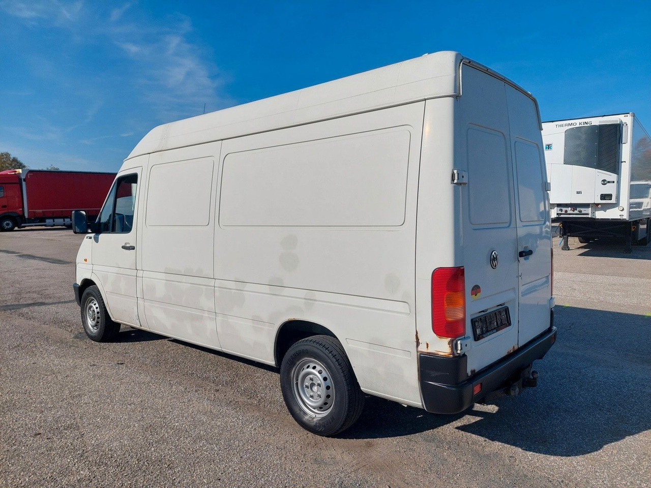 Volkswagen LT Kasten-Kombi 35 L2H2 Hochraum - شاحنة بصندوق مغلق: صورة 3 Volkswagen LT Kasten-Kombi 35 L2H2 Hochraum - شاحنة بصندوق مغلق: صورة 3