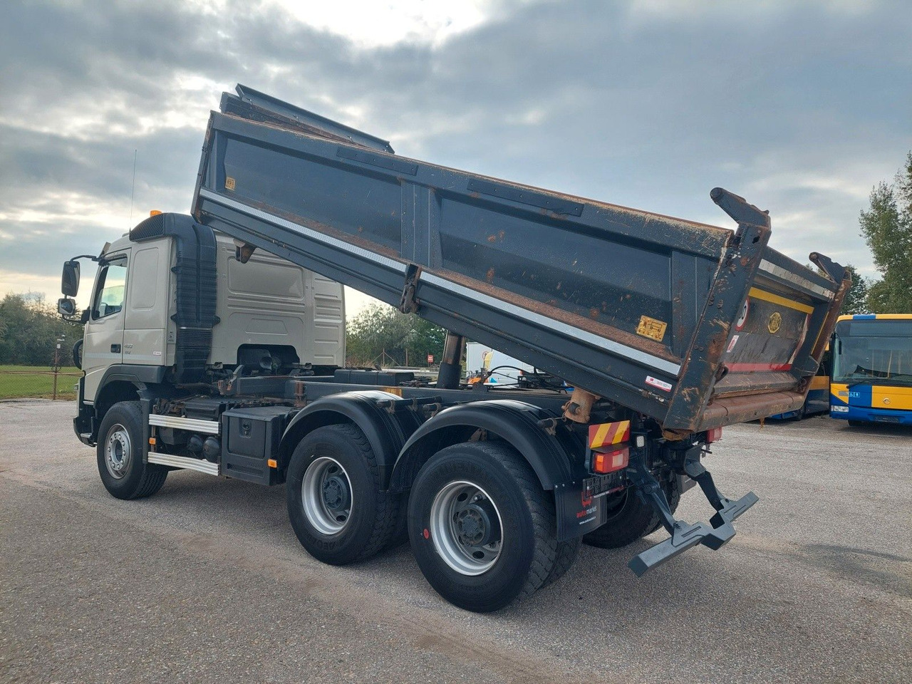 Volvo FMX 460 Meiller Bordmatik 6x4 - شاحنة قلاب: صورة 3 Volvo FMX 460 Meiller Bordmatik 6x4 - شاحنة قلاب: صورة 3