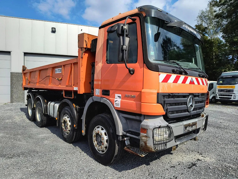 Mercedes-Benz Actros 3236 8X4 - 2 SIDE TIPPER/BI-BENNE - شاحنة قلاب: صورة 3 Mercedes-Benz Actros 3236 8X4 - 2 SIDE TIPPER/BI-BENNE - شاحنة قلاب: صورة 3