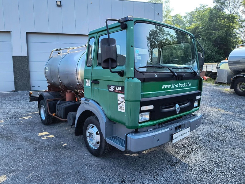 Renault Midliner S135 - ONLY 54 400KM - SMALL TANK 3680L INSULATED INOX - شاحنة صهريج: صورة 3 Renault Midliner S135 - ONLY 54 400KM - SMALL TANK 3680L INSULATED INOX - شاحنة صهريج: صورة 3