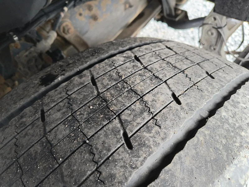 شاحنة صهريج لنقل الوقود Renault Premium 270 13500L FUEL / CARBURANT TRUCK - 5 COMP: صورة 15