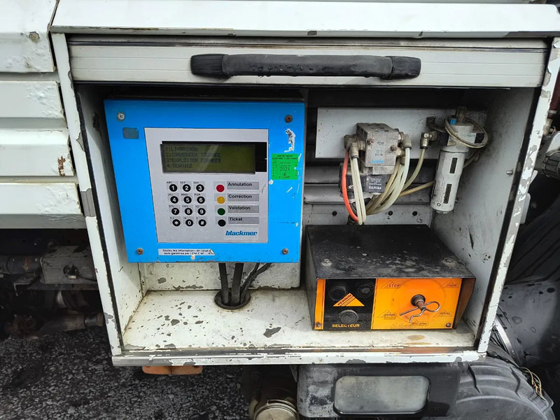 شاحنة صهريج لنقل الوقود Renault Premium 270 13500L FUEL / CARBURANT TRUCK - 5 COMP: صورة 13