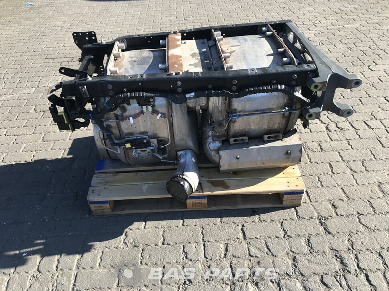 DAF Uitlaatdemper DAF 1924181 - علبة العادم - شاحنة: صورة 2 DAF Uitlaatdemper DAF 1924181 - علبة العادم - شاحنة: صورة 2