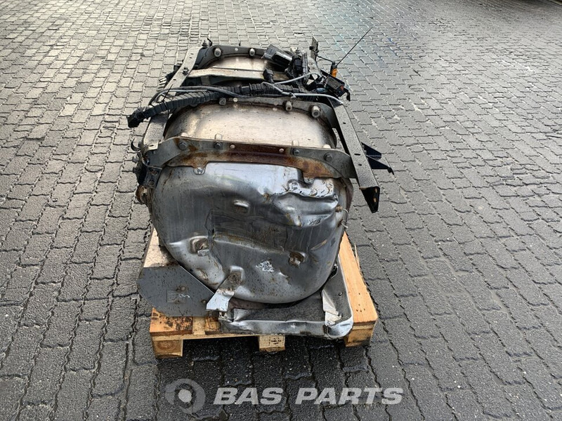 DAF Uitlaatdemper DAF 1924181 - علبة العادم - شاحنة: صورة 4 DAF Uitlaatdemper DAF 1924181 - علبة العادم - شاحنة: صورة 4