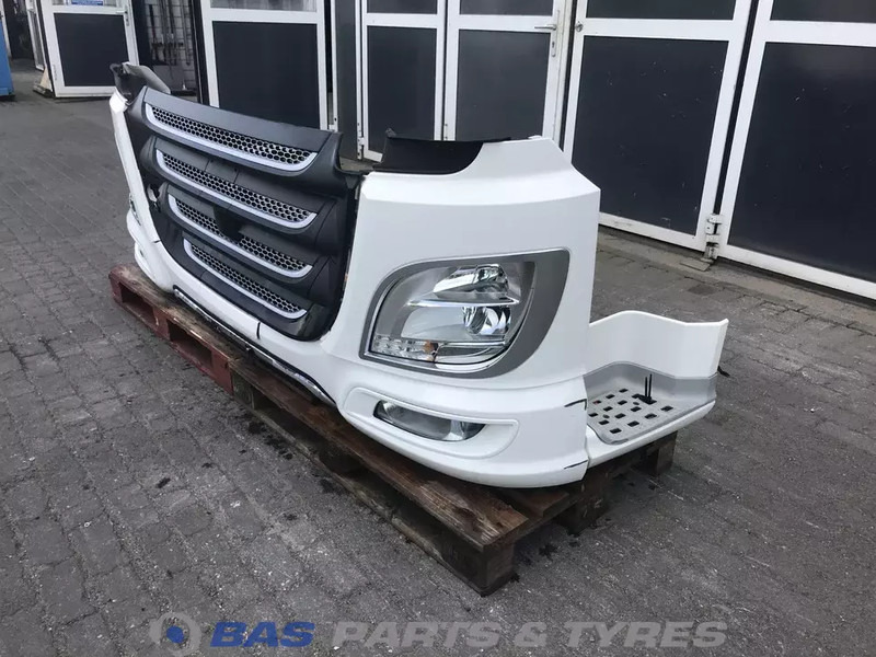 DAF XF106 - مصد - شاحنة: صورة 2 DAF XF106 - مصد - شاحنة: صورة 2