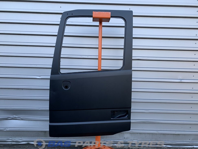 Mercedes-Benz Actros MP4 Portier Links Mercedes A 941 720 08 05 - باب و قطع الغيار - شاحنة: صورة 1 Mercedes-Benz Actros MP4 Portier Links Mercedes A 941 720 08 05 - باب و قطع الغيار - شاحنة: صورة 1