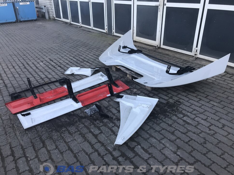 Mercedes-Benz Actros MP4 Spoilerset Mercedes ClassicSpace L-cab L2H1 A 960 790 31 44 - الإيروديناميكية/ الجناح الخلفي - شاحنة: صورة 5 Mercedes-Benz Actros MP4 Spoilerset Mercedes ClassicSpace L-cab L2H1 A 960 790 31 44 - الإيروديناميكية/ الجناح الخلفي - شاحنة: صورة 5